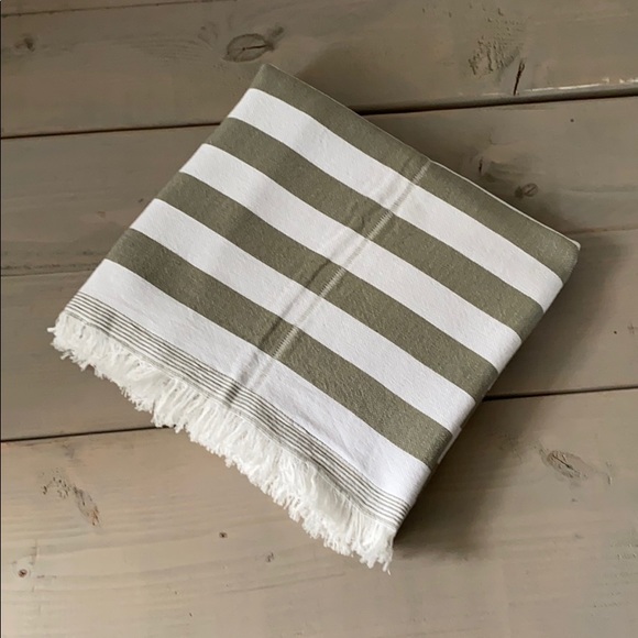 Turkish bath/beach towel - green + white stripe - Picture 3 of 6